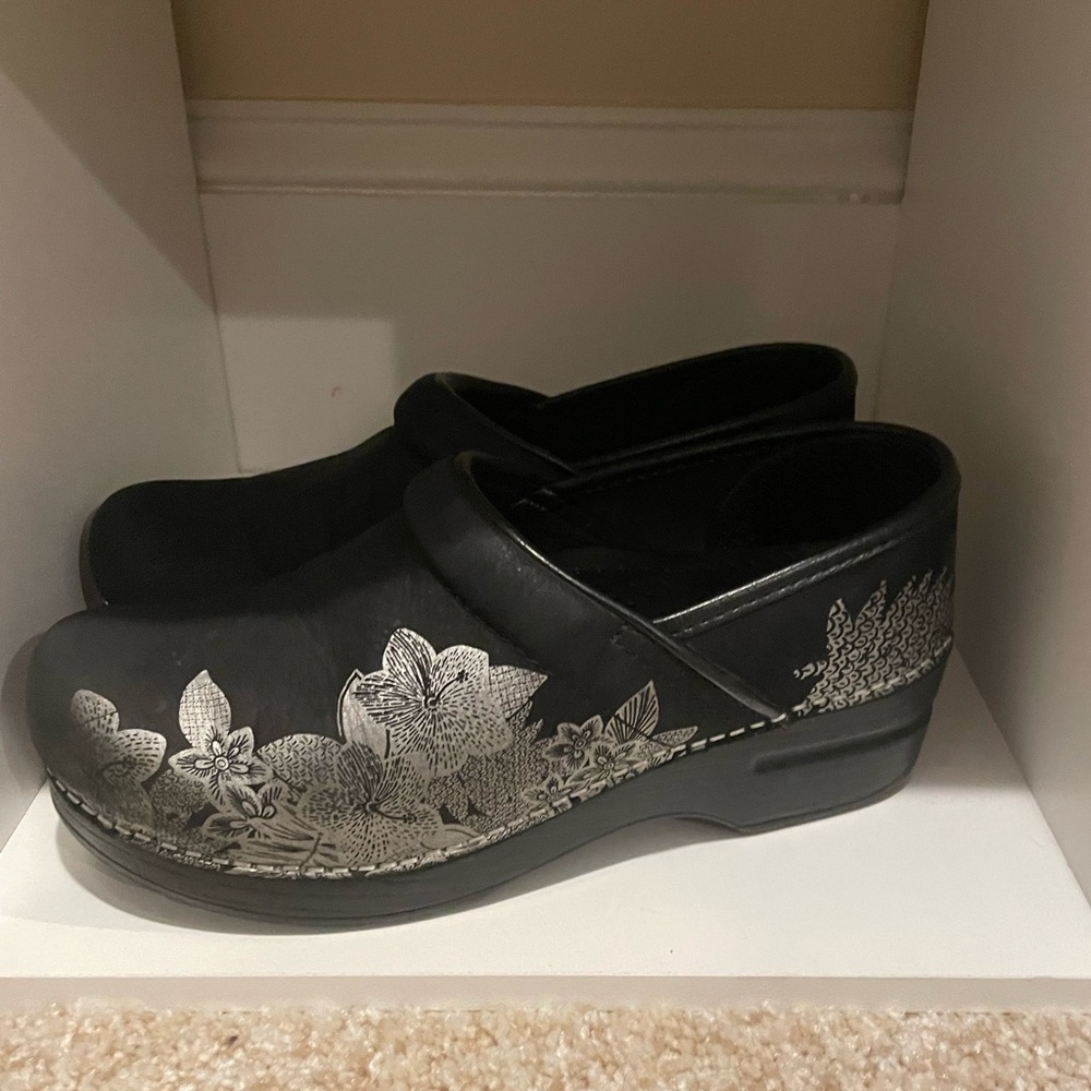 Dansko Women’s Size 37